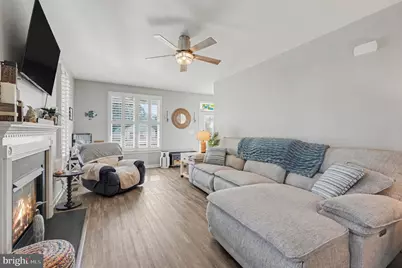 415 Lossing Avenue, Colonial Beach, VA 22443 - Photo 5