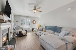 415 Lossing Ave, Colonial Beach, VA 22443 - Photo 5