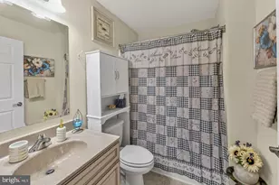 103 N Irving Ave, Colonial Beach, VA 22443 - Photo 9
