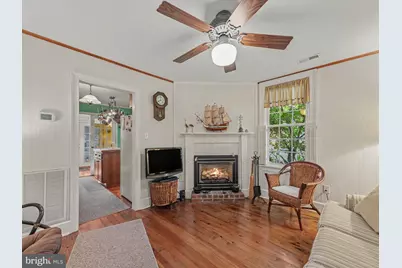 518 Lossing Avenue, Colonial Beach, VA 22443 - Photo 5