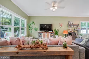 21 10th St, Colonial Beach, VA 22443 - Photo 7