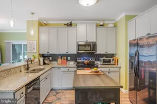 21 10th St, Colonial Beach, VA 22443 - Photo 15