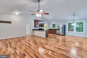 251 Bronson St, Hague, VA 22469 - Photo 3
