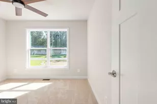 439 Shorewood Dr, Colonial Beach, VA 22443 - Photo 25