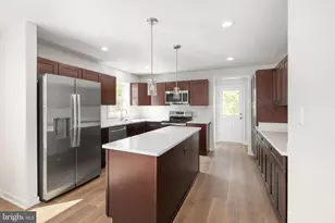 439 Shorewood Dr, Colonial Beach, VA 22443 - Photo 11