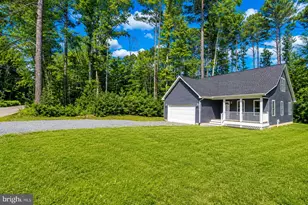 191 Woodbine Dr, Colonial Beach, VA 22443 - Photo 3