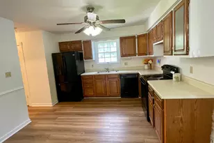 139 Wakefield St, Montross, VA 22520 - Photo 3