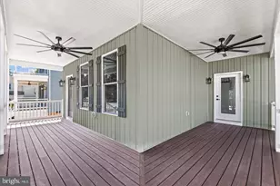 702 Taggart St, Colonial Beach, VA 22443 - Photo 5
