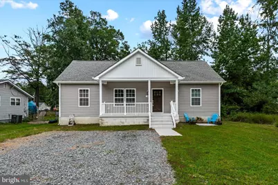 58 Pine Street, Colonial Beach, VA 22443 - Photo 3