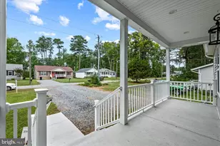 58 Pine St, Colonial Beach, VA 22443 - Photo 5