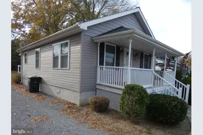 930 Bryant Avenue, Colonial Beach, VA 22443 - Photo 3