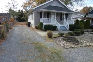 930 Bryant Ave, Colonial Beach, VA 22443 - Photo 5