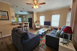 30 Bancroft Ave, Colonial Beach, VA 22443 - Photo 3