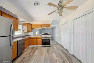 239 Darl Cir, Colonial Beach, VA 22443 - Photo 25