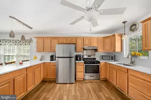 1824 Longfield Rd, Colonial Beach, VA 22443 - Photo 25