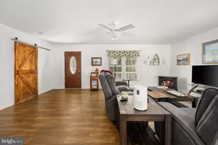 1824 Longfield Rd, Colonial Beach, VA 22443 - Photo 15