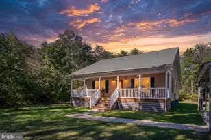 1824 Longfield Rd, Colonial Beach, VA 22443 - Photo 1