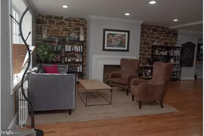 141 W Boscawen, Winchester, VA 22601 - Photo 3