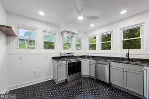 422 Clifford Street W, Winchester, VA 22601 - Photo 3