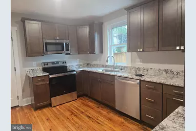 20 E Hart Street, Winchester, VA 22601 - Photo 7