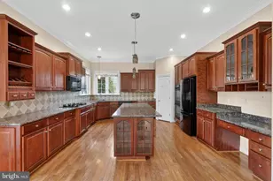 1006 Armistead St, Winchester, VA 22601 - Photo 11