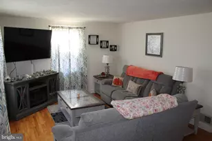 117 W Oates Ave, Winchester, VA 22601 - Photo 3