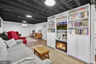 105 W Oates Ave, Winchester, VA 22601 - Photo 27