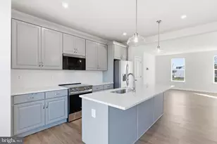 222 Monteith Dr, Winchester, VA 22601 - Photo 9