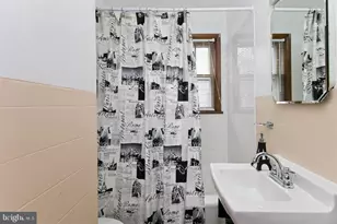 1610 S Loudoun St, Winchester, VA 22601 - Photo 17