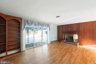 307 Fox Dr, Winchester, VA 22601 - Photo 3