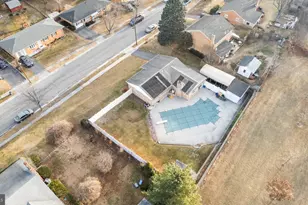 945 Allen Dr, Winchester, VA 22601 - Photo 9