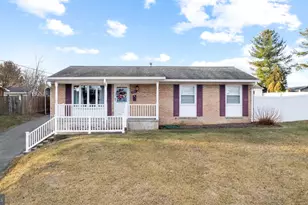 945 Allen Dr, Winchester, VA 22601 - Photo 1