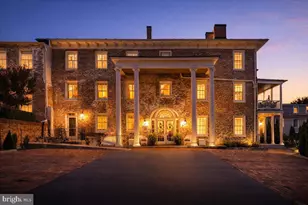 411 N Loudoun St, Winchester, VA 22601 - Photo 1