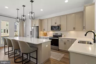 3137 Eton Pl, Winchester, VA 22601 - Photo 5