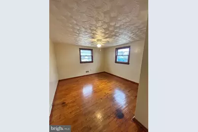 136 Locust Avenue, Winchester, VA 22601 - Photo 11