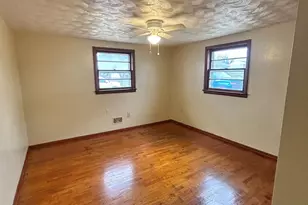 136 Locust Ave, Winchester, VA 22601 - Photo 11