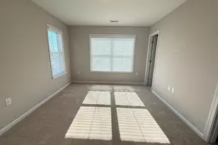 217 Brooks Cir, Winchester, VA 22601 - Photo 5