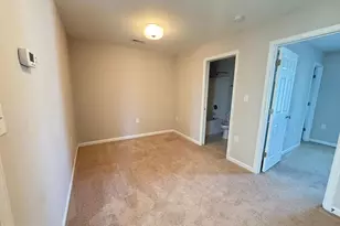 217 Brooks Cir, Winchester, VA 22601 - Photo 7