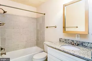 1704 Roberts St, Winchester, VA 22601 - Photo 3