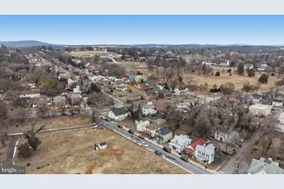 106 W Southwerk Street, Winchester, VA 22601 - Photo 35