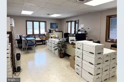 2705 S Pleasant Valley Road, Winchester, VA 22601 - Photo 9