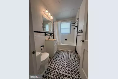 811 S Braddock Street #6, Winchester, VA 22601 - Photo 5