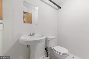 411 Van Fossen St, Winchester, VA 22601 - Photo 57