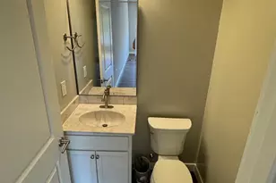 210 E Piccadilly St, Winchester, VA 22601 - Photo 13