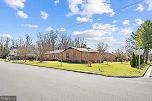 1317 Caroline St, Winchester, VA 22601 - Photo 3