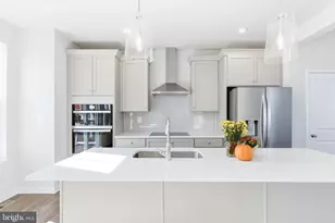 201 Monteith Dr, Winchester, VA 22601 - Photo 3