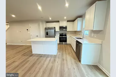 647 Laurelwood Circle, Winchester, VA 22601 - Photo 3