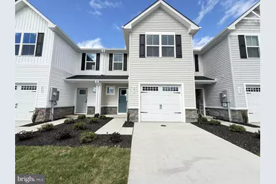 647 Laurelwood Circle, Winchester, VA 22601 - Photo 1