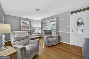 209 Wood Ave, Winchester, VA 22601 - Photo 7