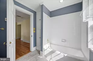 217 W Boscawen St, Winchester, VA 22601 - Photo 61